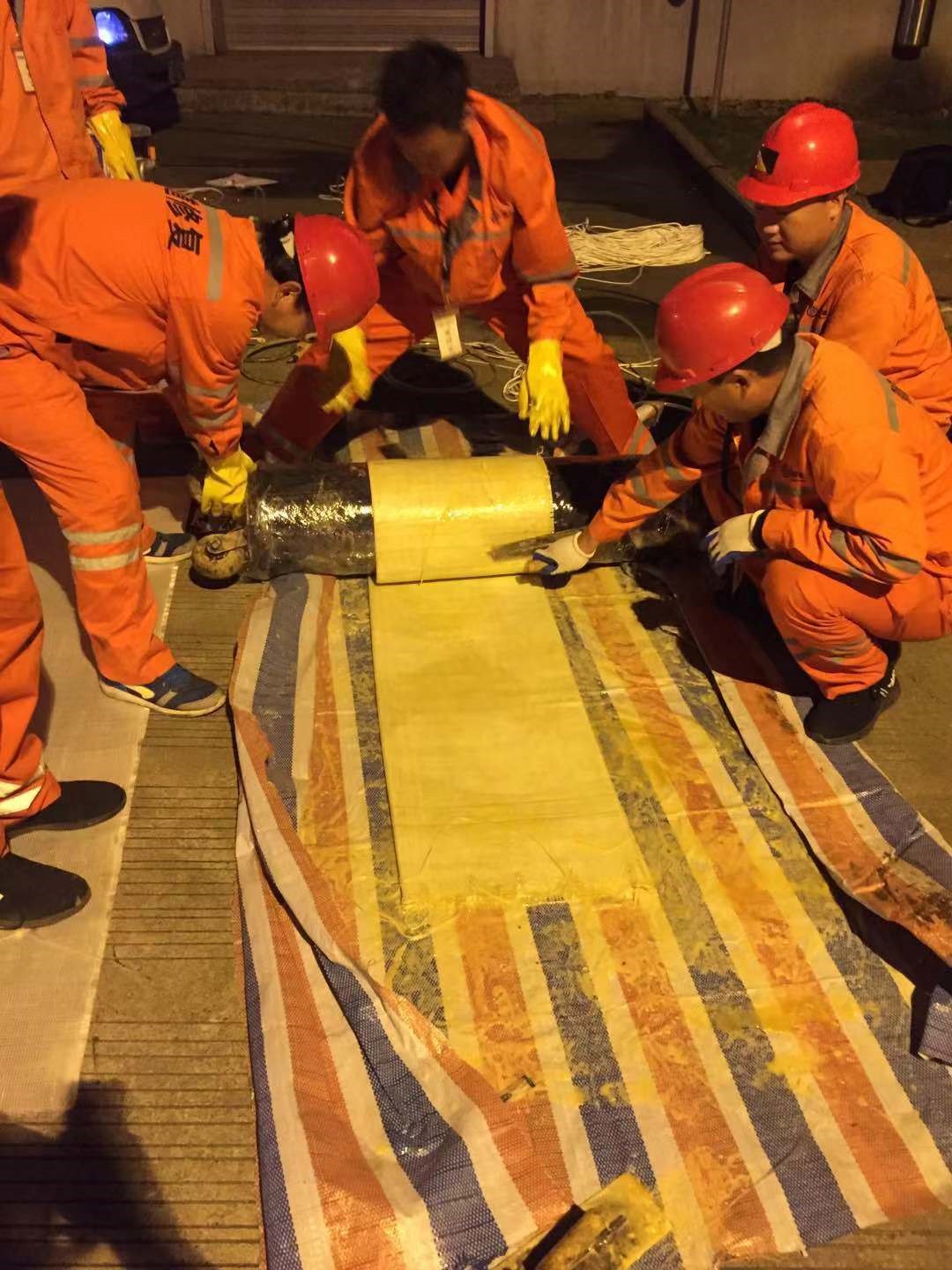 东胜CIPP局部树脂固化法